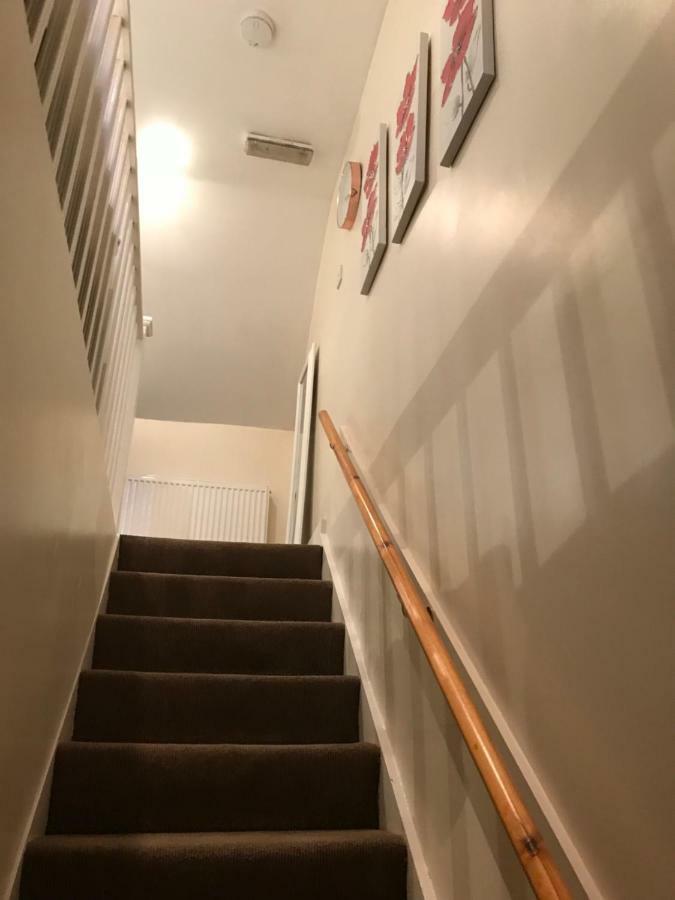 Cedar Villa - Perfect For Longer Stays Chatham  Exterior foto